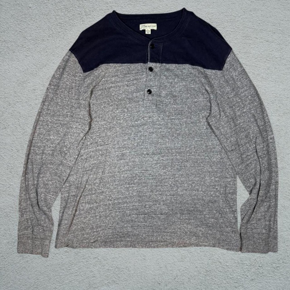 J.Crew Navy & gray color block long sleeve Henley shirt in size L